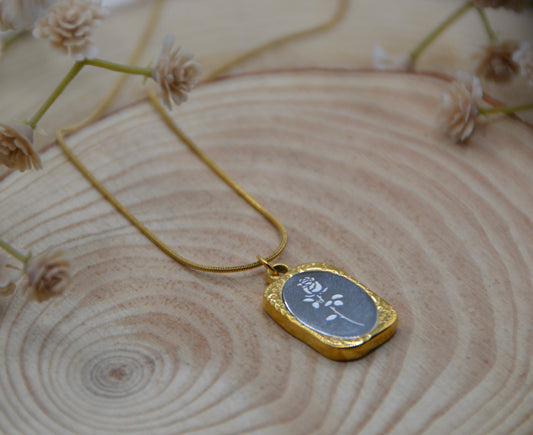 The Rose Pendant Necklace